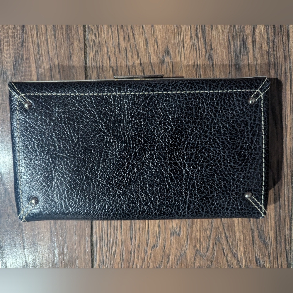 Nordstrom Black Leather Snap Clutch Silver Accents Classic Elegant NWOT Unmarked - Picture 3 of 8